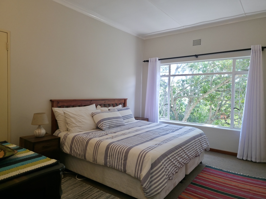 4 Bedroom Property for Sale in Paradise Beach Eastern Cape
